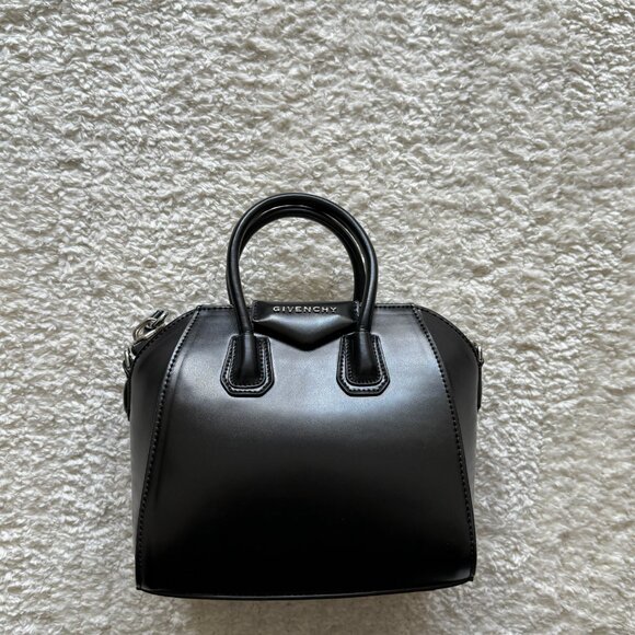 [NEW] GIVENCHY Mini Antigona bag in Box leather - Picture 2 of 6